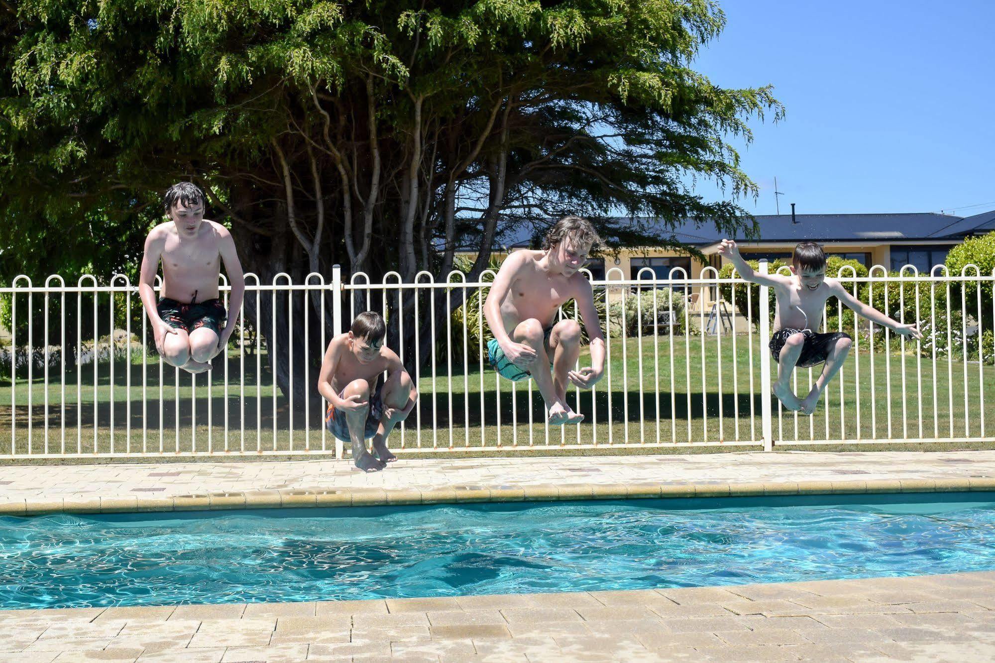 Beachway Motel Ulverstone Luaran gambar
